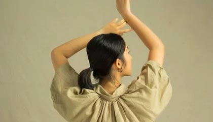 绿茵体育登录入口-安东尼奥教练组半决赛前为球员准备惊喜，播放家人的助威视频